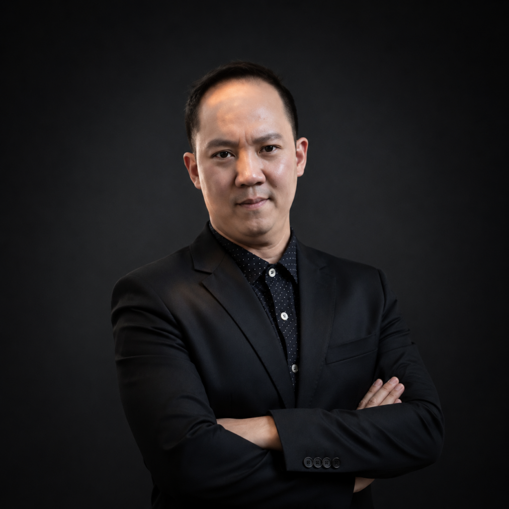 Singapore Uniform Salesperson - Marcus